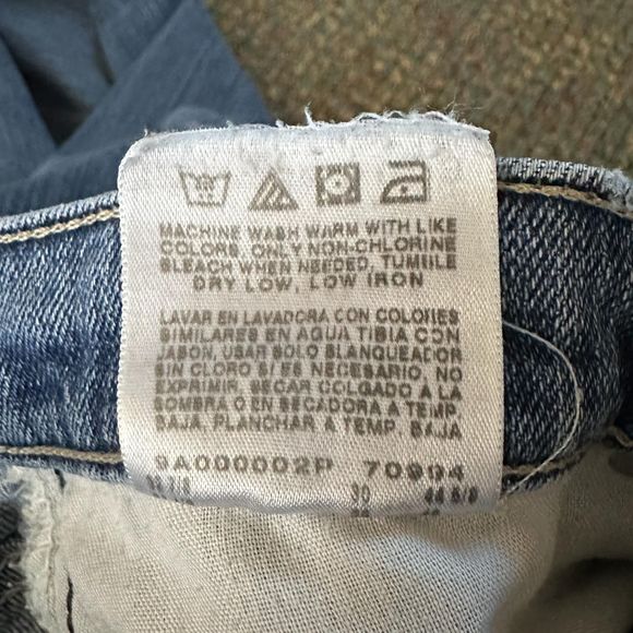 Riders Relaxed Fit Women's Boot Cut Jeans, Size 10P, Pre-owned - Picture 6 of 6